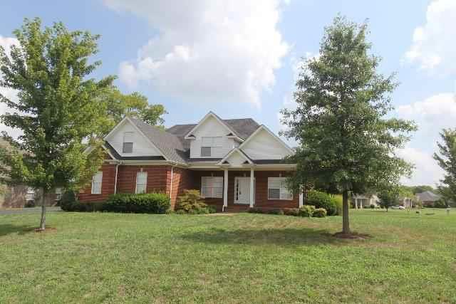756 Hunters Pointe Ct