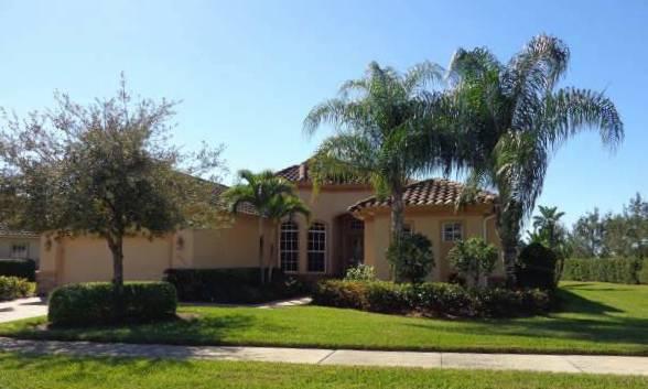 8805 Spinner Cove Ln