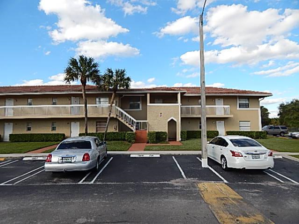 9905 Twin Lake Dr Unit 26g