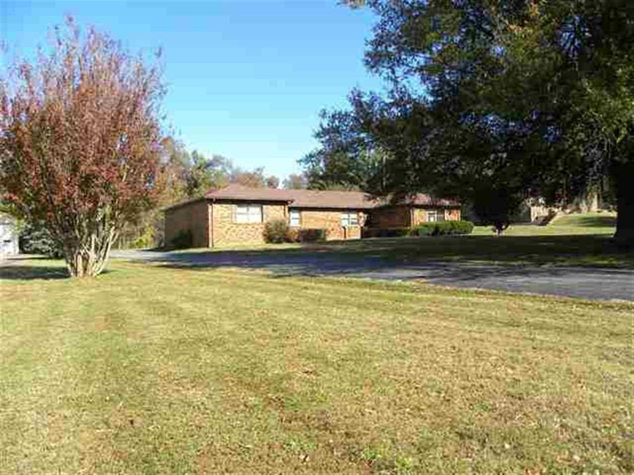 5030 & 5032 Benton Road