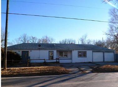 2003 S Emporia Ave