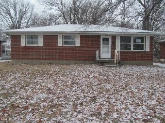 3832 Darlene Dr