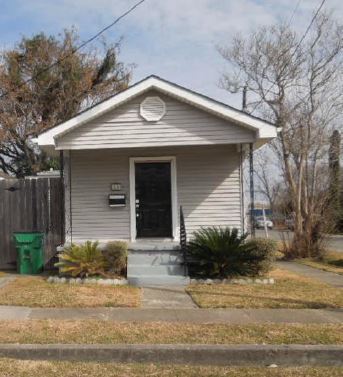 23 Oak Ave