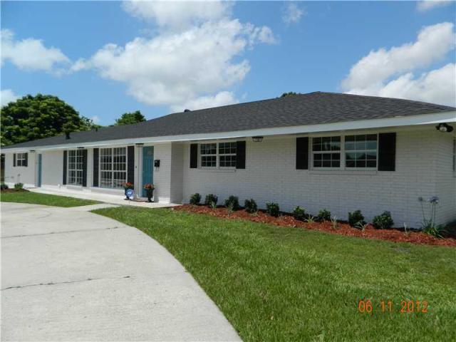 240 Briarwood Dr