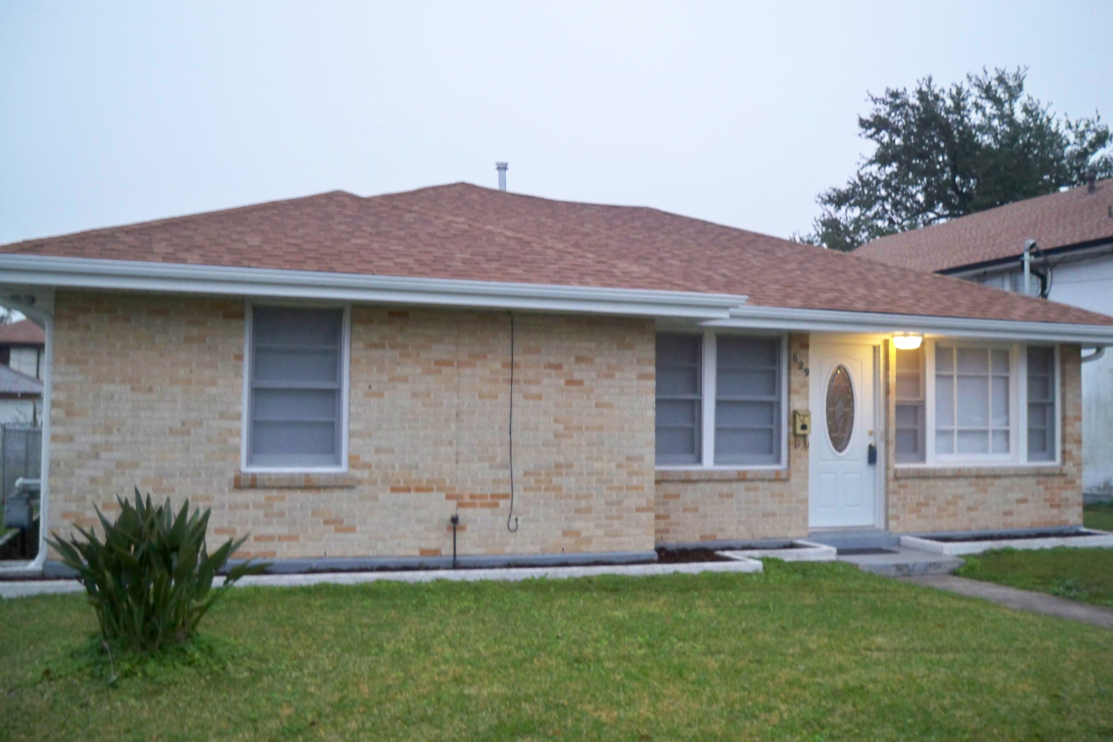 629 Gardere Ave