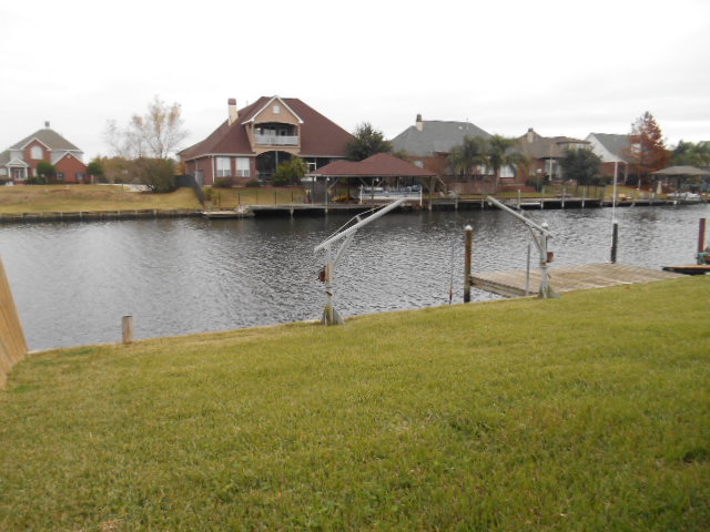 326 Eden Isles Blvd
