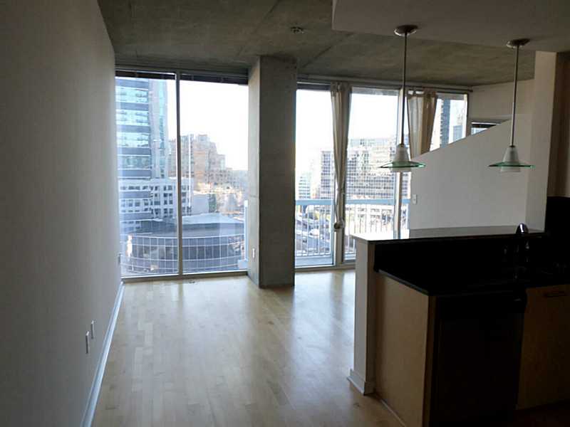 Unit 913 - 3324 Peachtree Road Ne