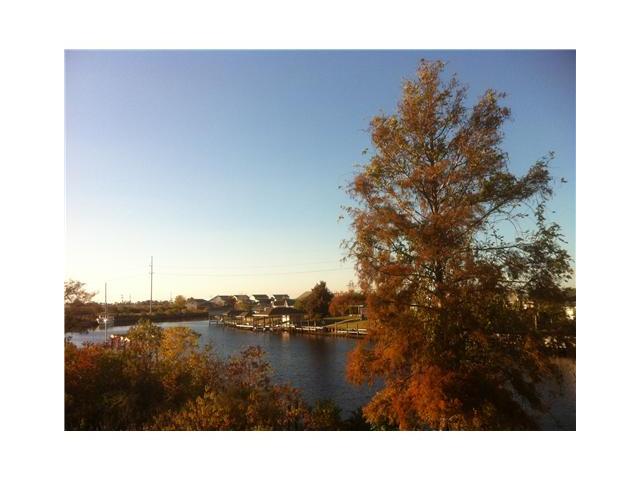 Hwy 11 Pontchartrain Dr 139