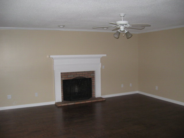 107 Gloster Court