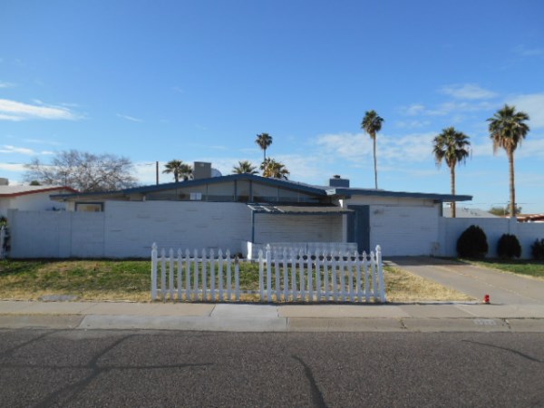 3023 W Country Gables Drive