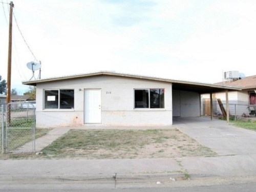 216 East Saragosa Street