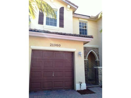 21960 SW 93 PL # 3/4