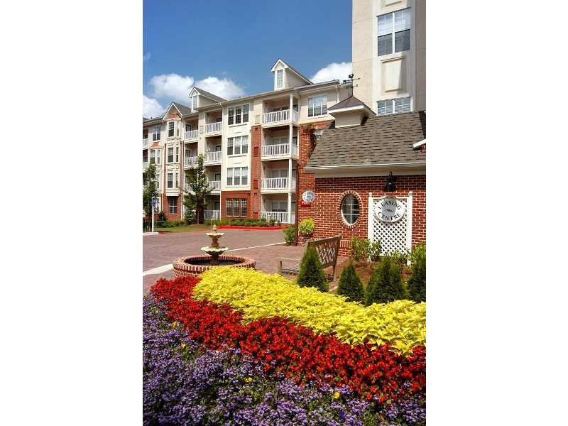 Unit 5106 - 5106 Westchester Ridge