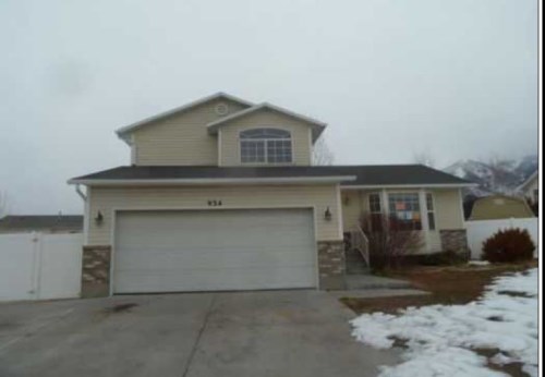 934 North 1300 East