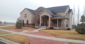 507 E Hollow Creek Rd