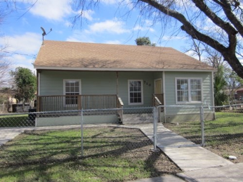 710 S San Dario Ave
