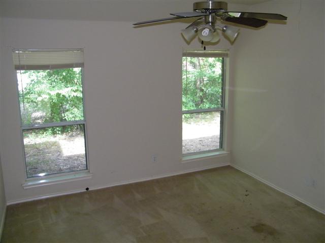 5733 Bonnie Dr