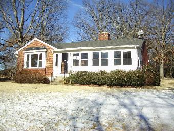 3337 Woodland Dr SW