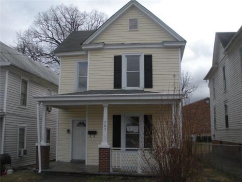 705 Stewart Ave SE