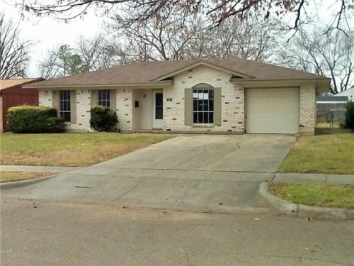 421 Birchwood Cir