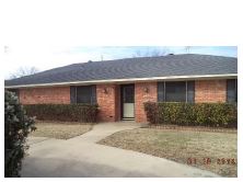 2201 N Glenbrook Dr