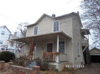 306 Commerce St