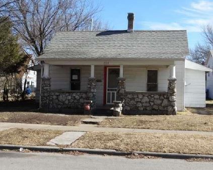 725 Murphy Ave