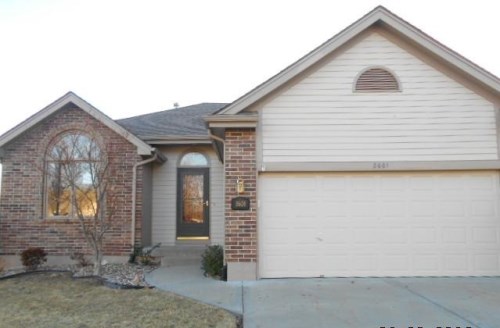 8601 N Chatham Cir