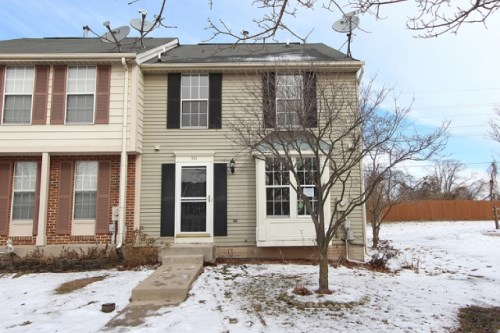 511 Hollyberry Way