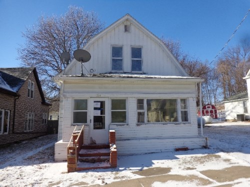 324 Fulton Avenue