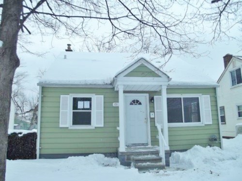 19136 Glenmore