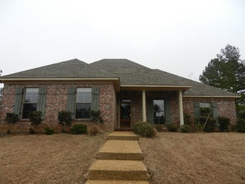 103 Springwater Cv