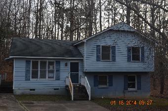 102 Oak Hollow Ct