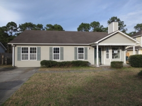 721 Brewster Ln