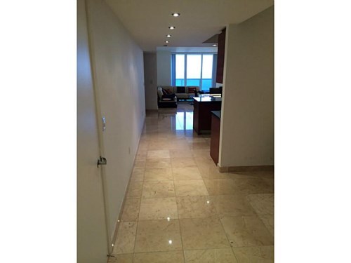 1830 S OCEAN DR # 3811