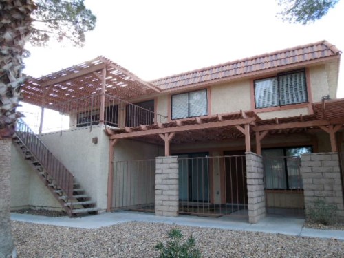 665 Pepper Tree Circle