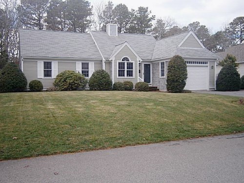 143 Centerboard Ln