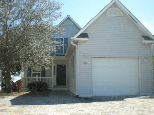 509 Leawood Cir