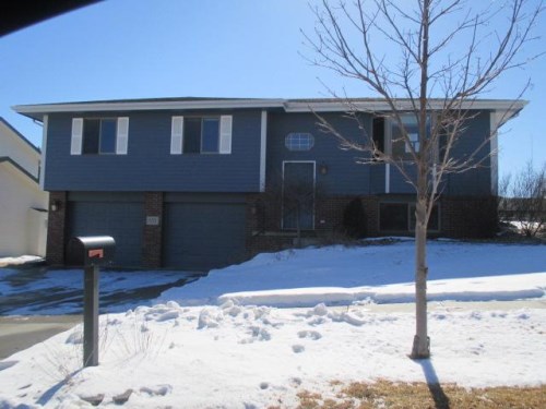 8301 Wendell Way
