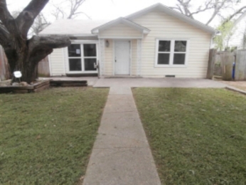 2812 Live Oak Ave