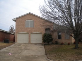 623 Hollyberry Dr