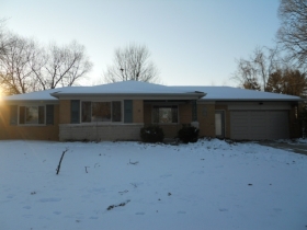 9041 Round Top Road