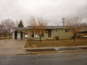 158 West 990 South