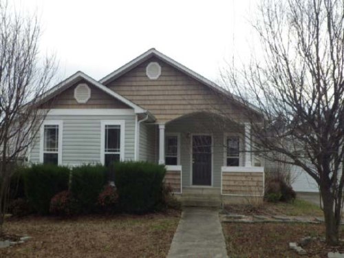 1807 Chantilly Lane