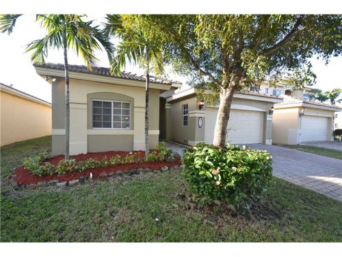 8978 SW 211 LN