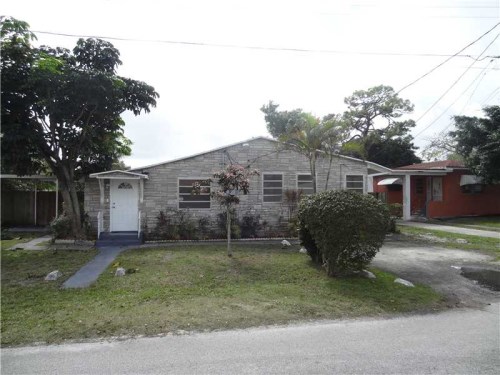 16490 NE 3 AV