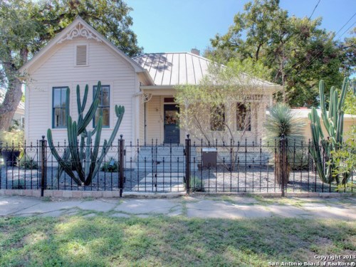 209 Cedar St