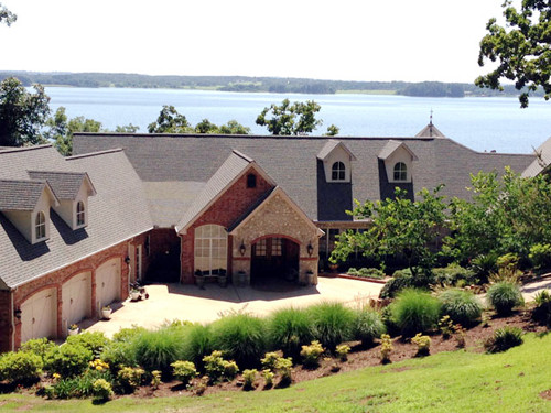 119 N Lake Bluff Drive