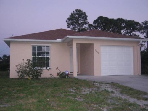 1570 17th Ct SW
