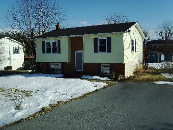 302 Ridge Rd